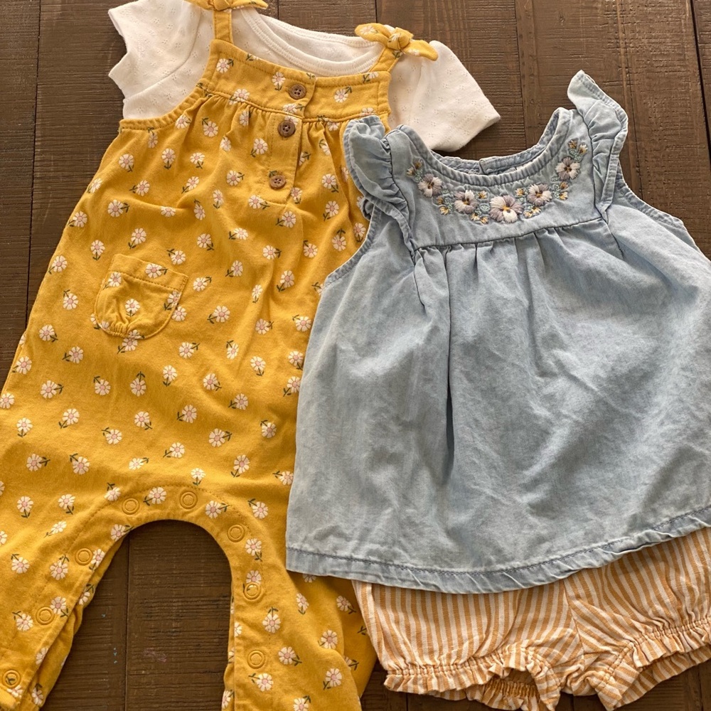 Carter’s spring bundle - Picture 3 of 7